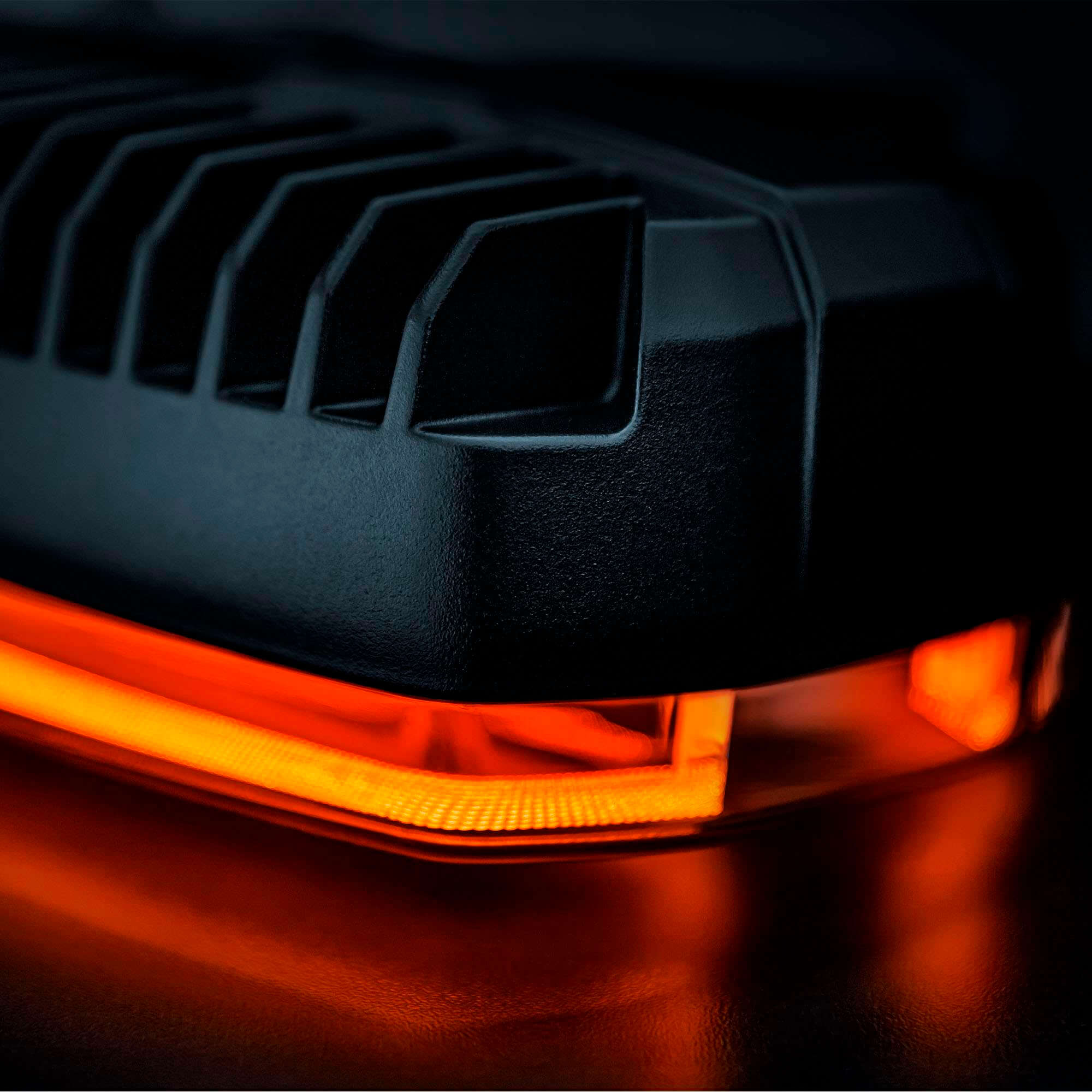 Strands FIREFLY ONE DRIVING LIGHT OVAL