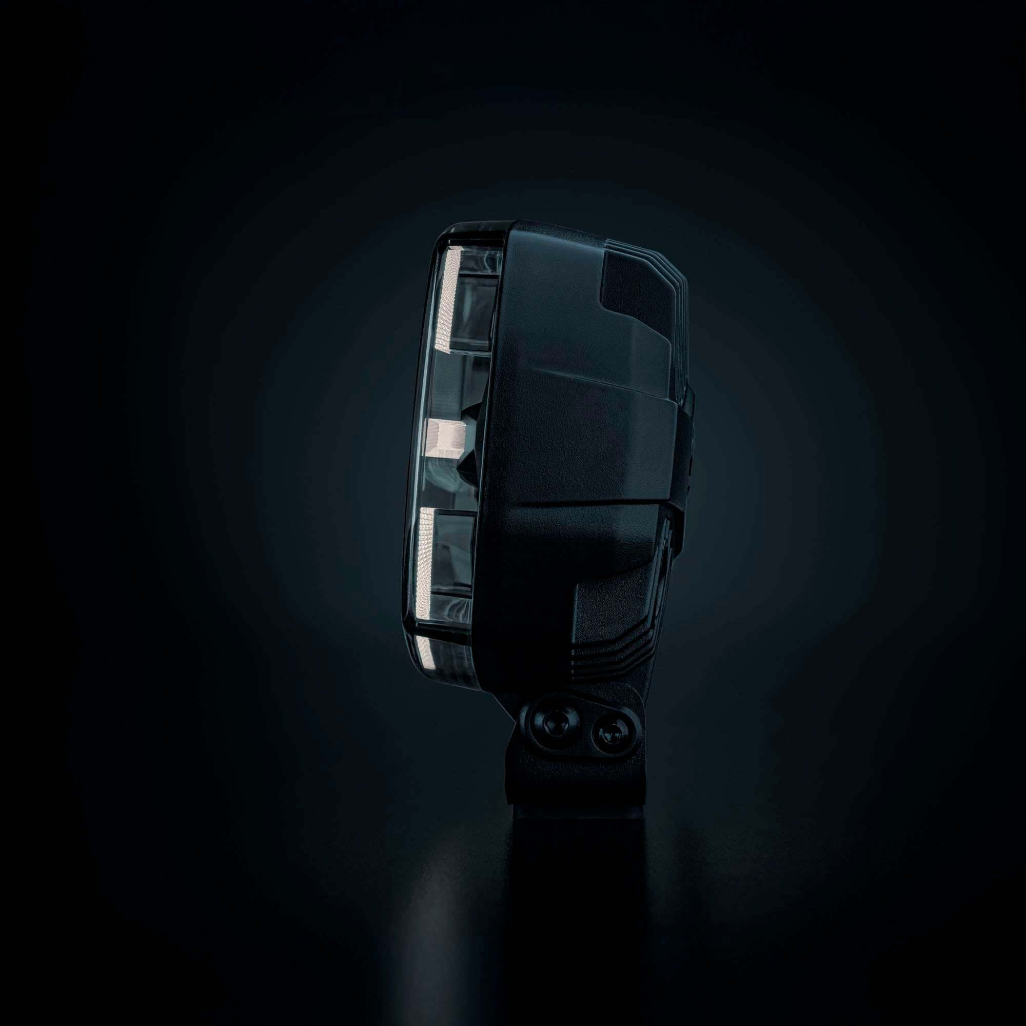 Strands FIREFLY ONE DRIVING LIGHT OVAL