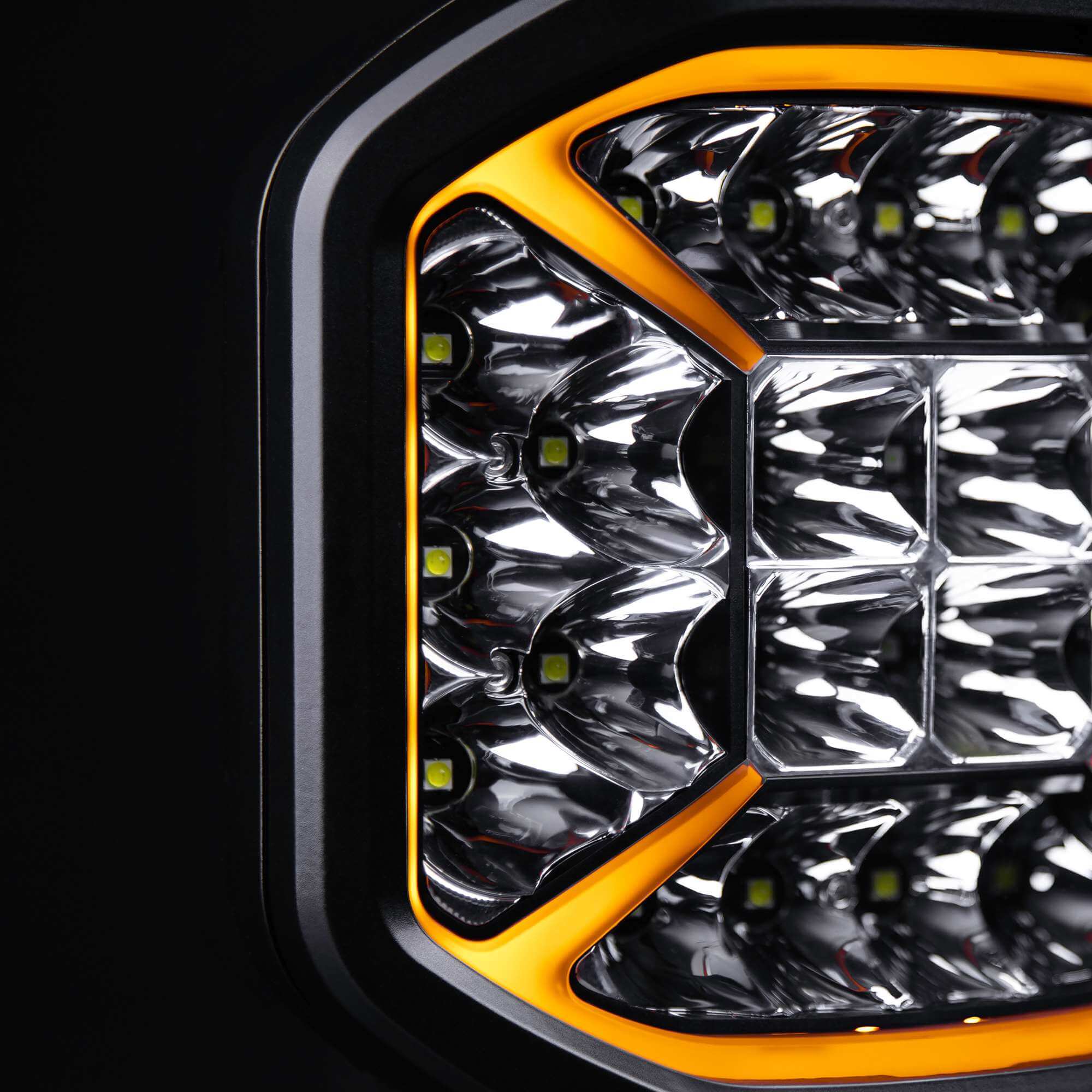 Strands SIBERIA X DRIVING LIGHT 9″