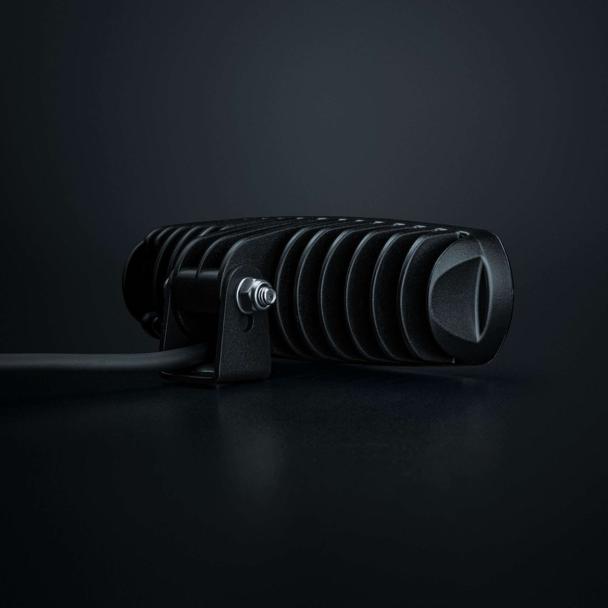 Strands NUUK E-LINE BLACK R 13W